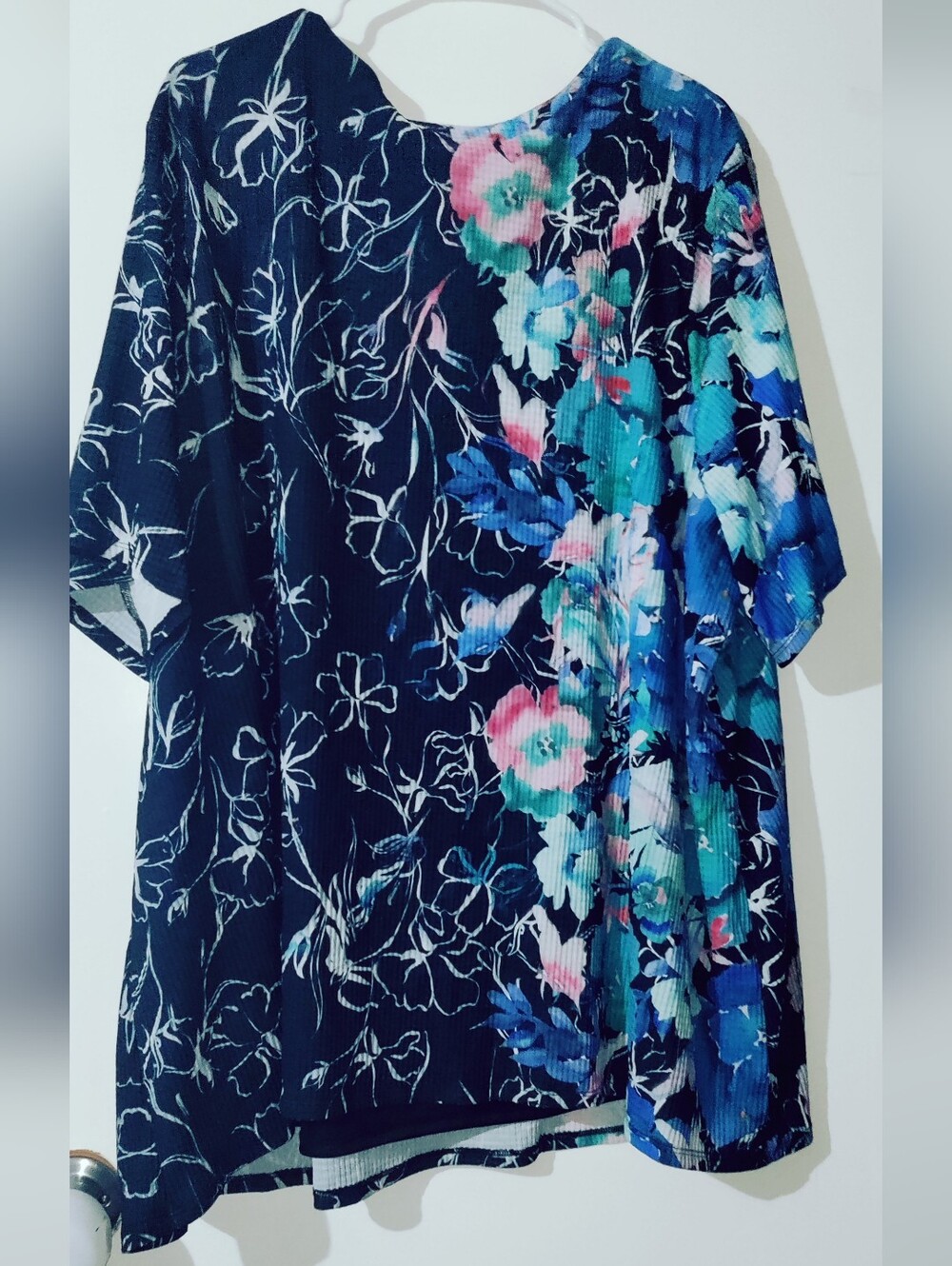 Catherines 4X 30/32 Blue Floral Tunic Top - Picture 5 of 5